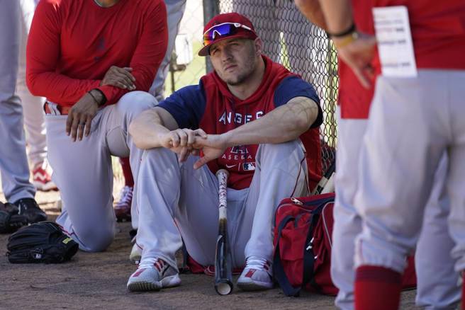 天使隊外野手卓奧特傷癒回歸。（美聯社資料照）