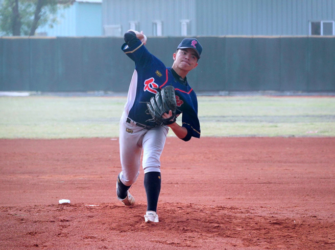 桃园仁和国中先发投手高庆麟6.1局无责失。（学生棒联提供）