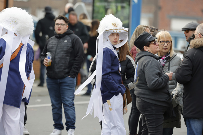 今天清晨比利時南部城市拉羅維爾發生一起汽車撞進參加節慶活動群眾的事故。
(圖/美聯社)  