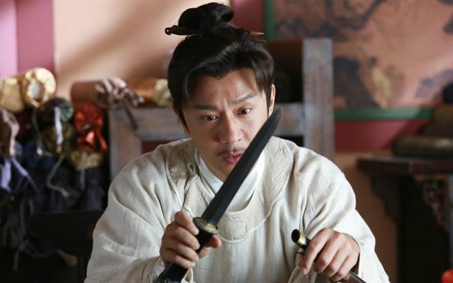 陈浩民饰演独孤仲平一角。（LiTV、艾迪升提供）