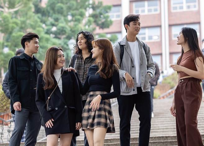 義守大學祭出高額獎學金與補助，向年輕學子招手，以國際化校園培育未來人才。（義守大學提供／林瑞益高雄傳真）