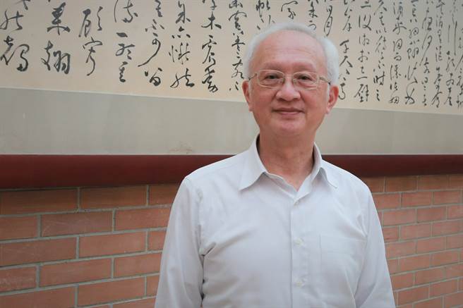 高雄银行董事长董瑞斌出任国立中山大学「国际金融研究学院」院长。（国立中山大学提供／袁庭尧高雄传真）