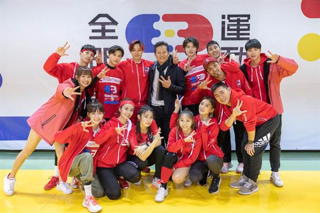 徐乃麟霸气加码8000元加菜金。（三立提供）