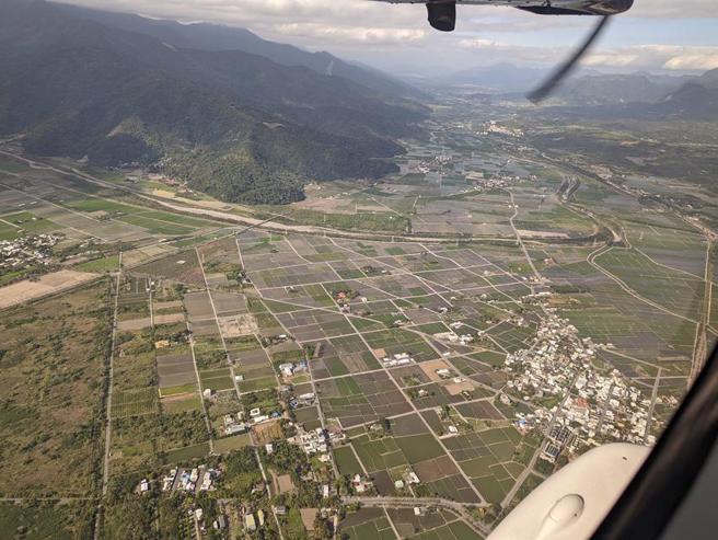 （安捷航空将推出「臺东空中游览花东纵谷」，新悦旅行取得空中休憩商机独家总代理。图／新悦旅行社提供）