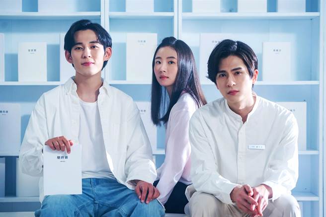 《白书》由石知田、徐钧浩以及许安植领衔主演。（Vidol提供）