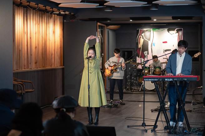 守夜人昨举行线上演唱会。（九太音响提供）