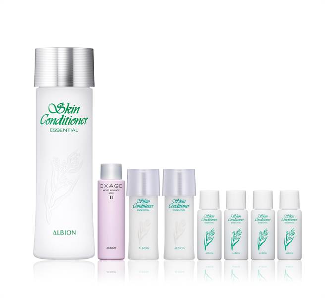 首四限定健水鐵粉回饋組。（ALBION提供）