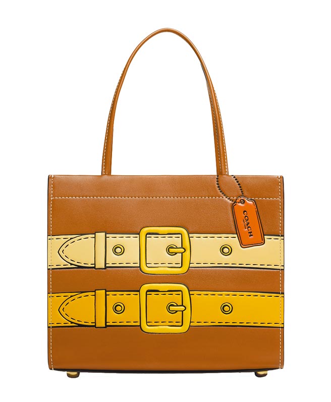 Cashin Carry 22錯視畫印花手袋，2萬3800元。（COACH提供）