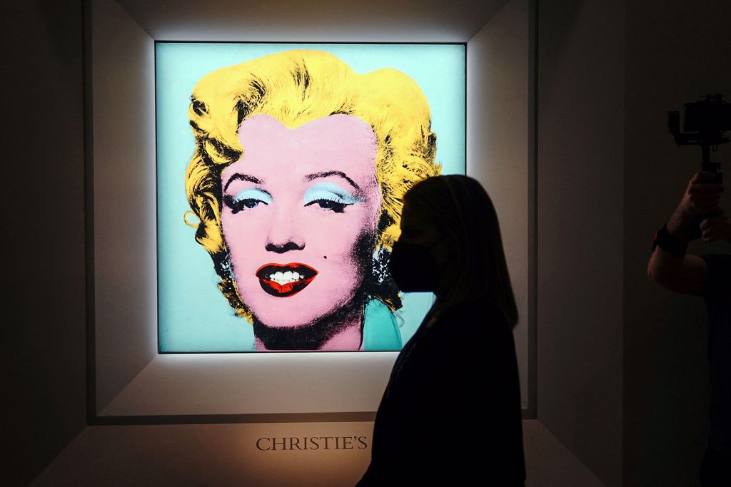 佳士得拍卖行21日预告，美国艺术家安迪．沃荷以已故女星玛丽莲梦露肖像为创作灵感的着名代表作，将成为最昂贵的20世纪艺术品。图／路透社(photo:ChinaTimes)
