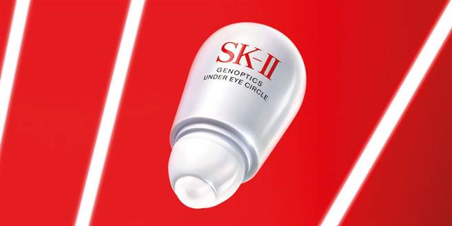 SK-II 光蕴环采眼部精华主视觉。（SK-II提供）