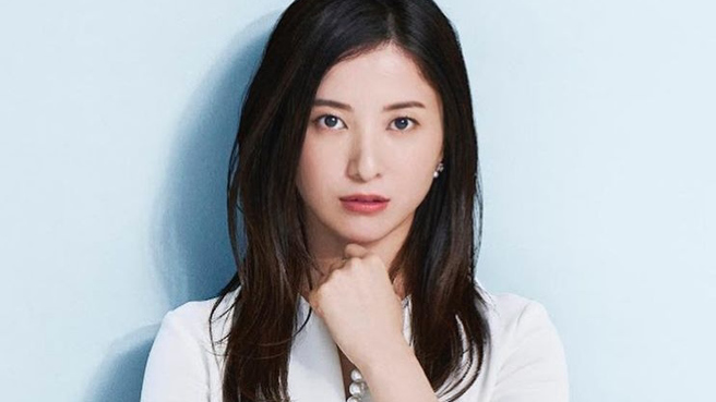 吉高由里子近期疑似因失恋暴饮暴食、身材走样。（图／IG@saiai_tbs）