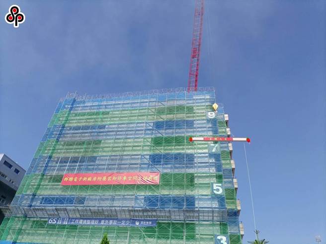 群联电子5期新研发大楼落成暨厂区附属停车塔上梁典礼。（本报资料照片）