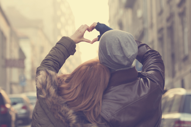 双鱼座、天蝎座、水瓶座最懂男人心，让另一半心甘情愿为自己付出。(示意图/达志影像)