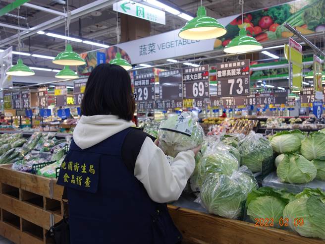 桃園衛生局抽查清明兒童節應景食品198件，檢驗結果全數合格。（衛生局提供／陳夢茹桃園傳真）