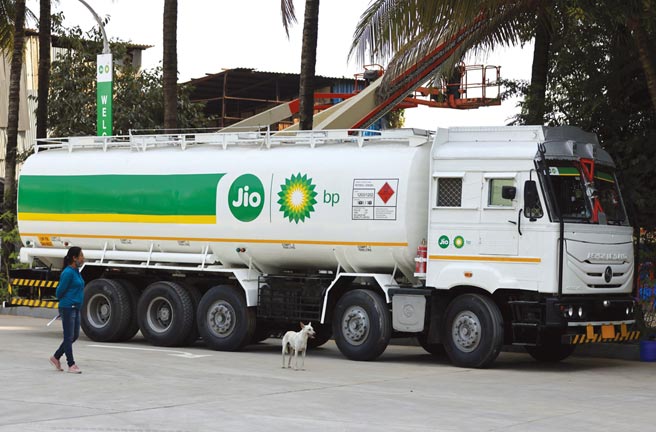 英国石油去年获利128亿美元，预期今年获利达156亿美元。图／路透