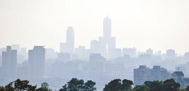 国发会将在3月底公布「2050净零排放总说明」，启动下一阶段社会对话。（本报资料照片）