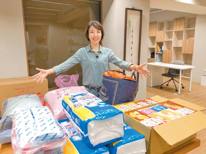 民进党籍新竹市议员李妍慧表示，延续民进党在新竹市的政权是最重要的事，希望中央多了解、探访民意，多掌握地方民情。（李妍慧提供／陈育贤新竹传真）