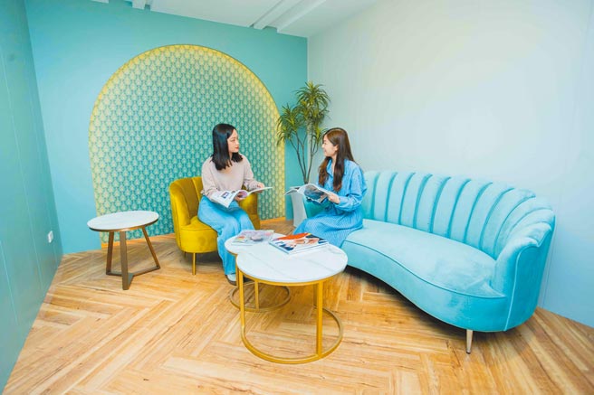 比漾广场新打造7间护肤室，在新北市百货中最齐全。（石智中摄）