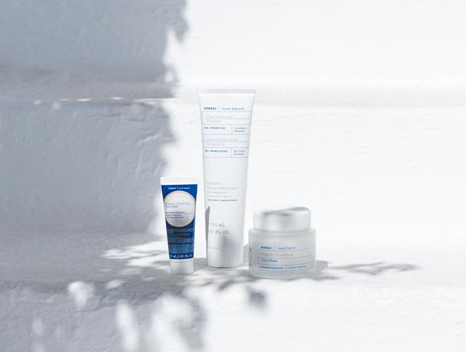 來自希臘保養品牌Korres正式登台，以天然優格中富含的營養成分，做為肌膚對抗有害物質的手段，售價890-1590元。（Korres提供）