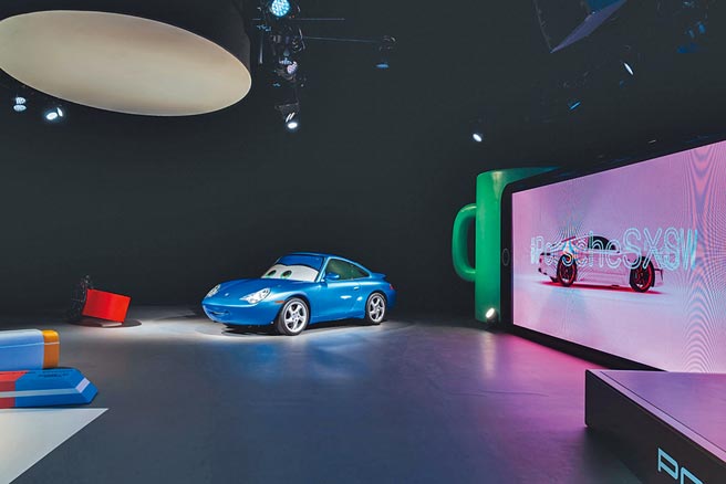 保時捷與皮克斯動畫首度攜手打造Sally Carrera，慶祝電影中Sally的20歲生日。（保時捷提供）