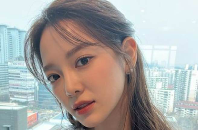 韓女星金世正施打過兩劑疫苗仍確診新冠肺炎。（clean_0828 IG）