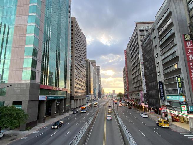 （房市示意圖。圖／林昱均）