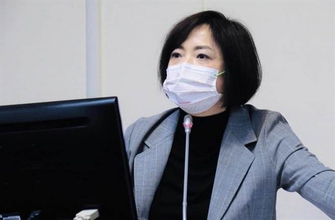 针对王义川宣布要选台中市长，立法委员何欣纯呼吁党中央儘速完成徵召。(摘自何欣纯脸书／林欣仪台中传真)