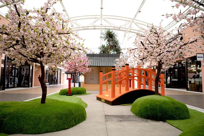 台中港三井 OUTLET上半年折扣最强「激安买物祭」，将在3月25日至4月10日重磅起跑。（台中港三井 OUTLET提供）