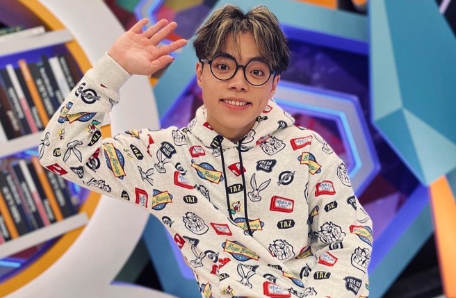 「海產」劉威廷接餐廳業配狂吃最貴的生蠔，本想回家跟女友大戰，回家後卻是狂拉肚子還去掛急診。(翻攝自海產臉書)