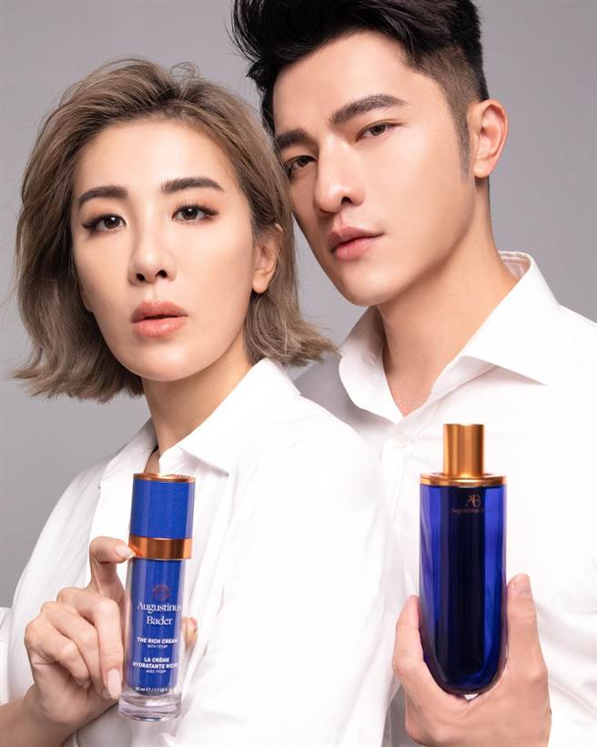 德国AB母亲节，小祯x小凯老师形象图。（德国AB提供）