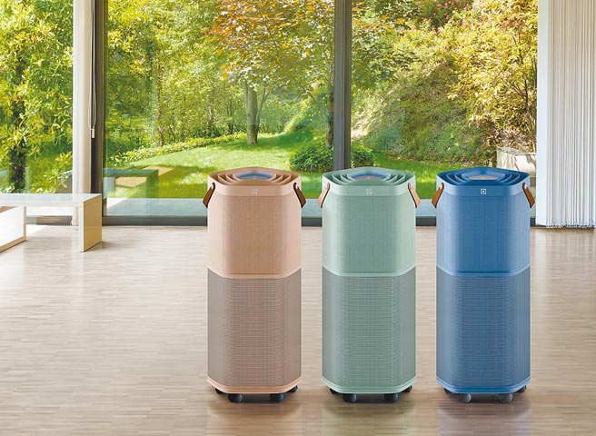 伊莱克斯Pure A9.2高效能抗菌空气清净机，定价2万3900元起；5月31日前买伊莱克斯大、小家电产品、6月7日前注册产品再抽独立式10人份洗碗机。（伊莱克斯提供）