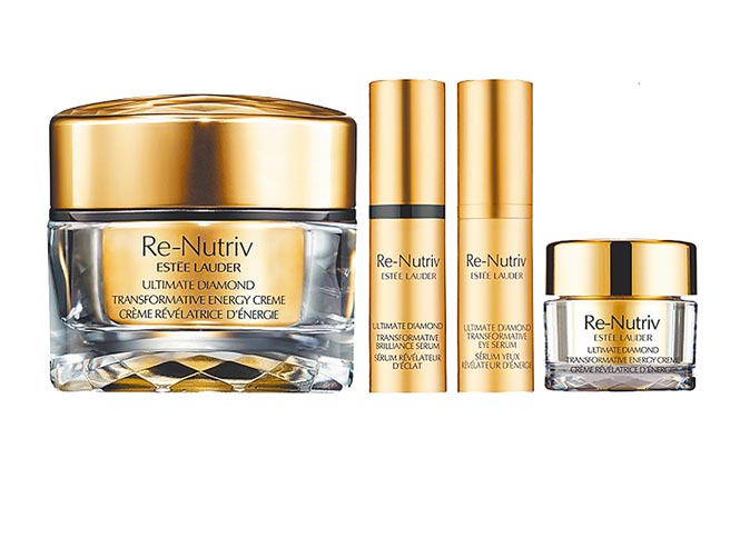 比漾广场ESTEE LAUDER顶级黑钻乳霜组，特价1万9700元，联名卡再加码。（比漾广场提供）