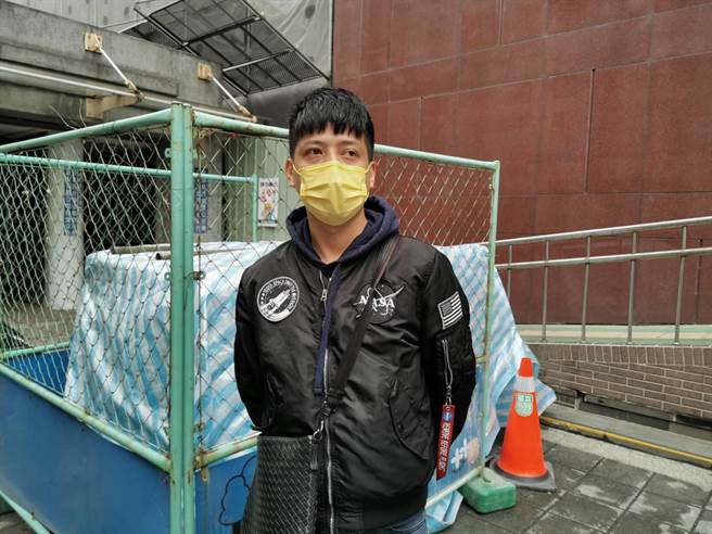 影射中职潘杰楷约炮案法院开庭，「台独机关枪」李柏璋称已备妥关键人证、物证。(蒋永佑摄)