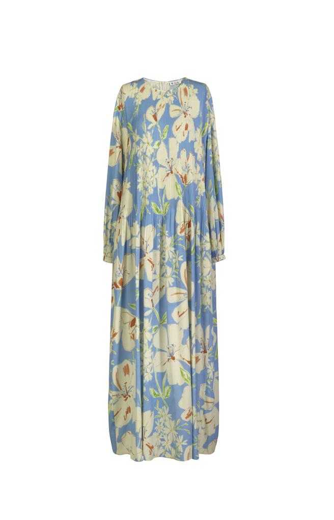 Loro Piana Ailea 针丝洋装，14万9800。（Loro Piana提供）