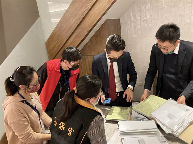 基隆市政府地政處稽查預售屋建案，發現3個新建案預約紅單都不符合規定已要求限期改正。（基隆市政府提供／陳敬哲基隆傳真）