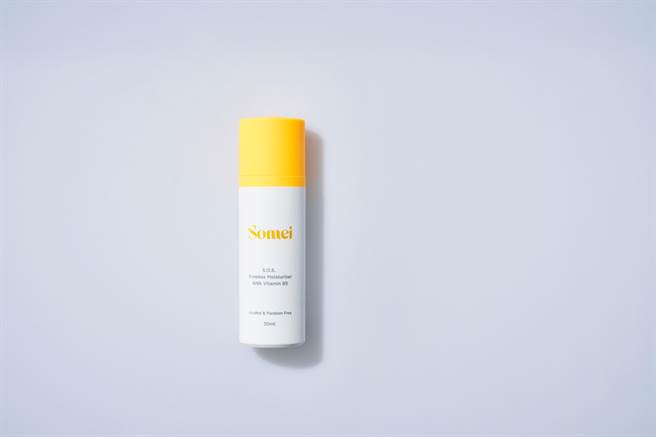 SOMEI S.O.S.保濕零毛孔防護妝前乳，1680元，30ML。（SOMEI 提供）