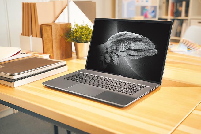 微星Creator Z17与Creator Z16P採科技美学设计，上市期间更加赠专属MSI Pen多功能触控简报笔。图／业者提供