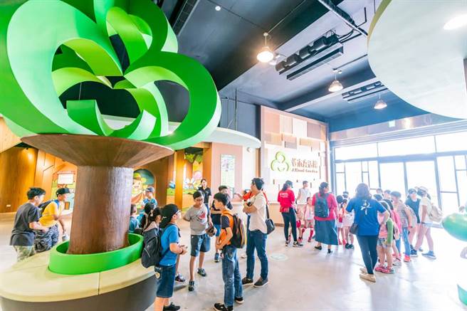 国旅券使用倒数最后1个月，参山国家风景区管理处再推国旅券优惠。（陈淑娥摄）