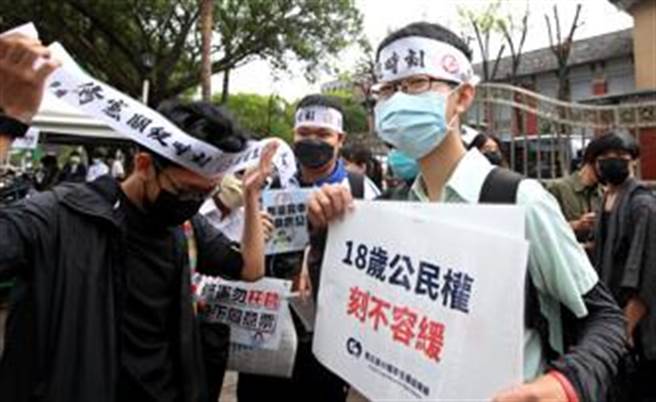 18歲公民權修憲案今通過  民進黨：盼繼續支持公民複決程序。本報資料照