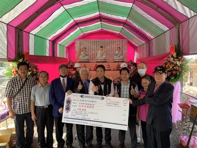 获得各界善款挹注，内埔乡公墓461名亡故荣民骨骸，将顺利迁移至嘉义军人公墓纳骨堂安置。(李明祺提供)