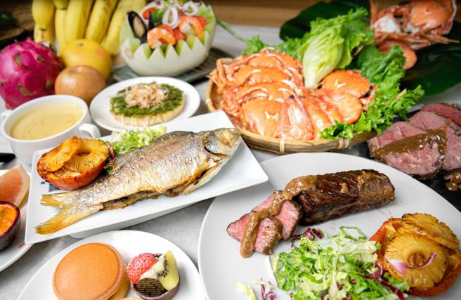 「蝶舞咖啡厅」推出新一季晚餐，Semi Buffet可选主菜「炉烤美国特级翼板牛排」或「脆煎香料橄榄酱午仔鱼」2选1。（宜兰绿舞国际观光饭店提供）