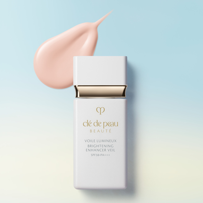 肌肤之钥柔光钻白妆前霜 SPF38 PA+++。（图／品牌提供）