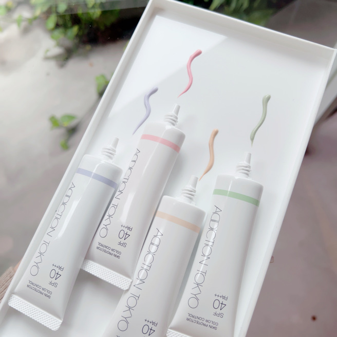 ADDICTION水透瘾润色饰底乳 SPF40 PA+++推出4款色选。（邱映慈摄）