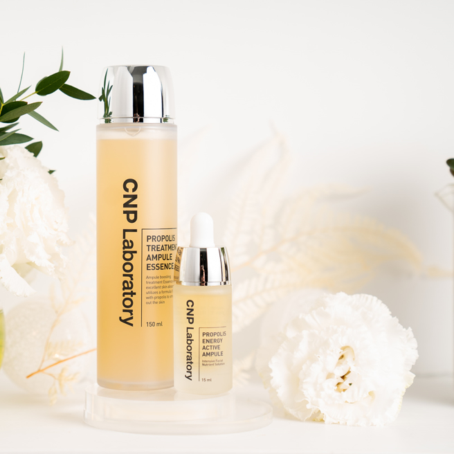 推荐与「CNP蜂胶能量弹润精华液」、「CNP蜂胶能量弹润安瓶」搭配使用。（图／品牌提供）