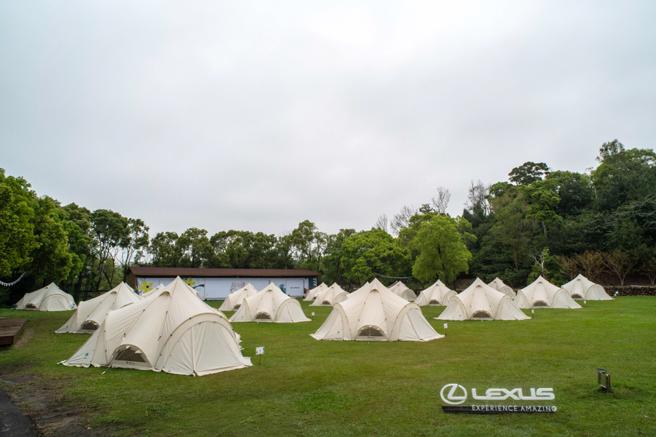 Lexus Glamping春游野营以浪漫春日氛围呈现，每梯次仅提供18帐。（陈大任摄）