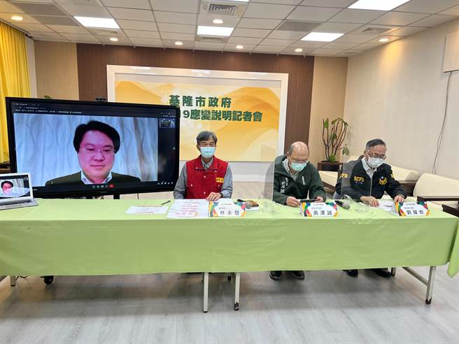 基隆市長林右昌下令，本市所有兼營卡拉OK小吃店暫停營業3天，全面進行清消。（陳彩玲攝）