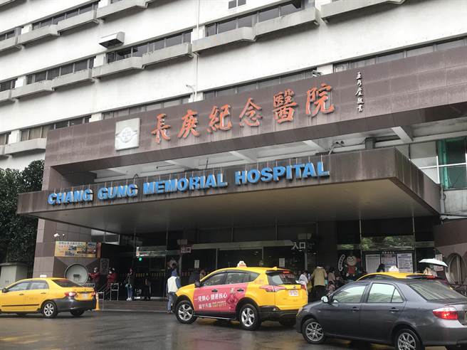 基隆市长林右昌下令，长照及医疗机构即日起停止探病7天。（陈彩玲摄）