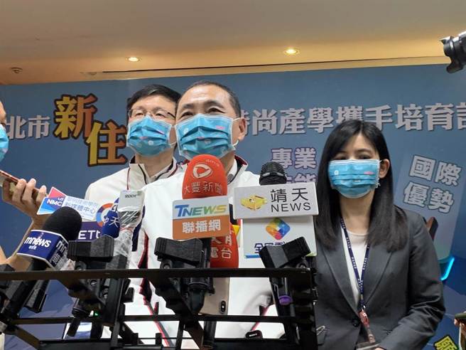 新北中和不明感染源的案22598、22639曾分別於不同時間造訪7-11中和和捷門市，市府也緊急發布540條細胞簡訊。(圖／資料照、葉德正攝)