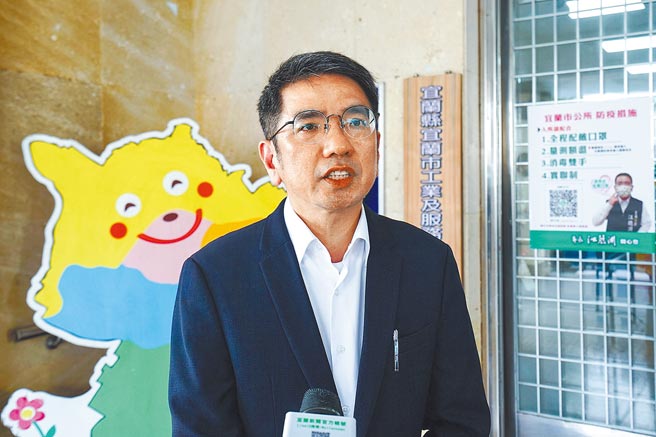 民進黨中央黨部選對會建議徵召宜蘭市長江聰淵為宜蘭縣長候選人，江聰淵將啟動宜蘭縣請益之旅，盼能重新找回宜蘭的榮耀。（李忠一攝）