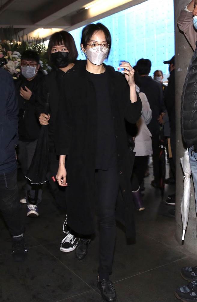 簡嫚書跟黃柏雄合作過警匪動作題材影集《美食無間》。（陳俊吉攝）